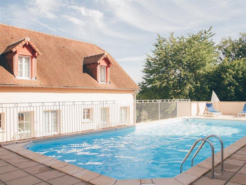 Terres de France - Appart'Hôtel La Roche-Posay Exterior foto